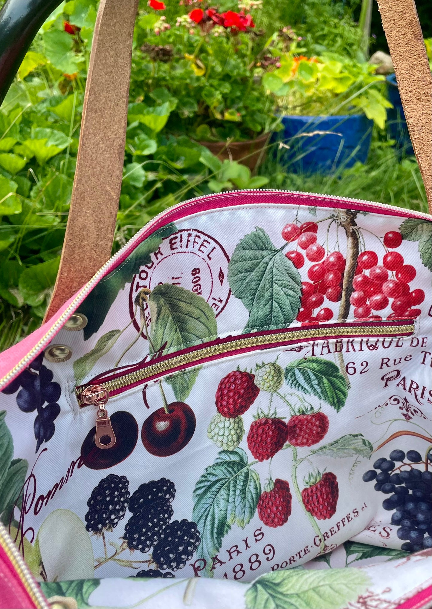 BABY BERTHA - Waxed Canvas Tote