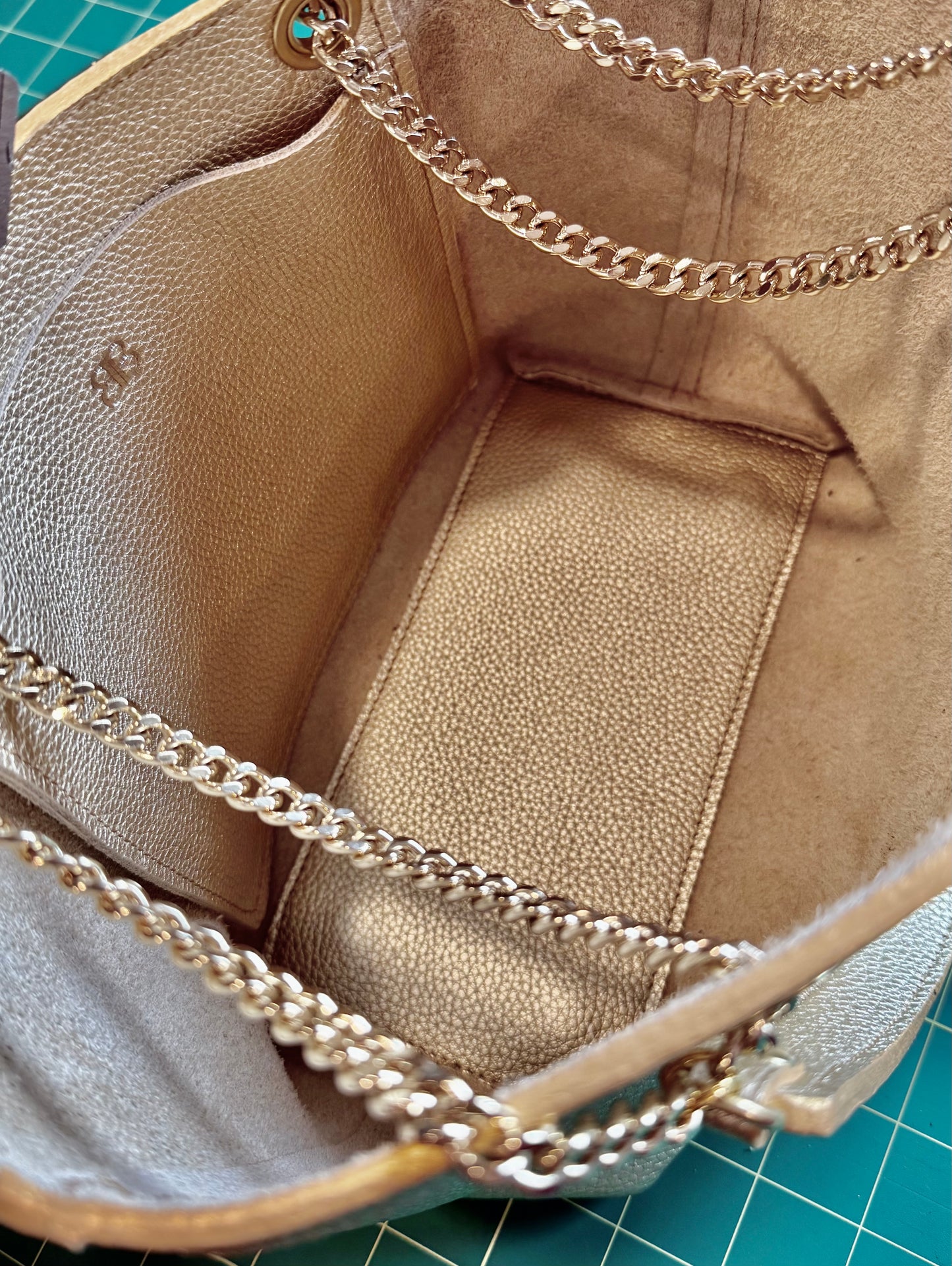 MIRIAM Gold Chain Tote