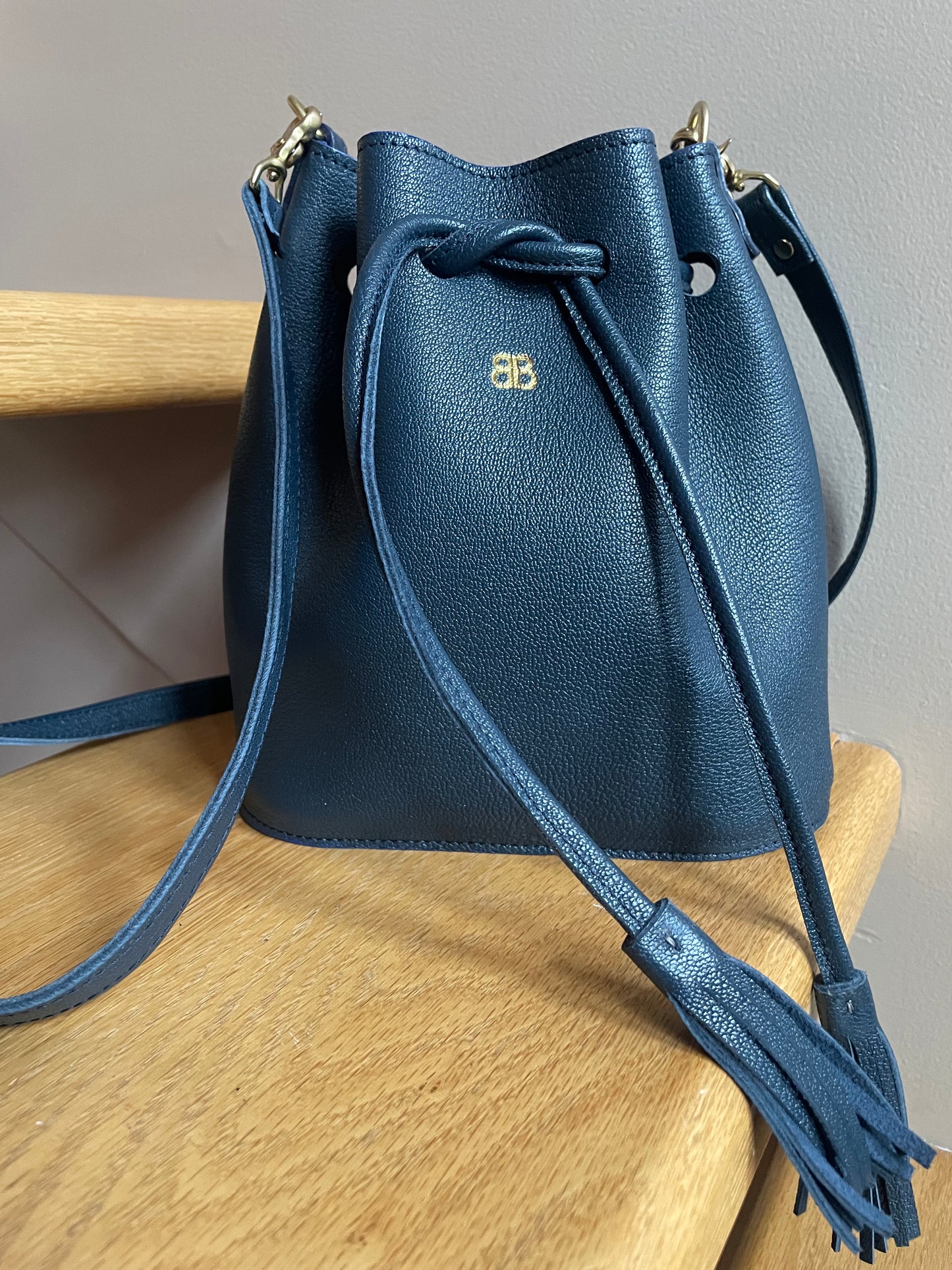 A Goat Skin Bucket Bag Navy